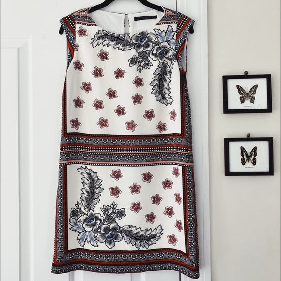 Zara Dresses & Skirts - Zara Shift Dress